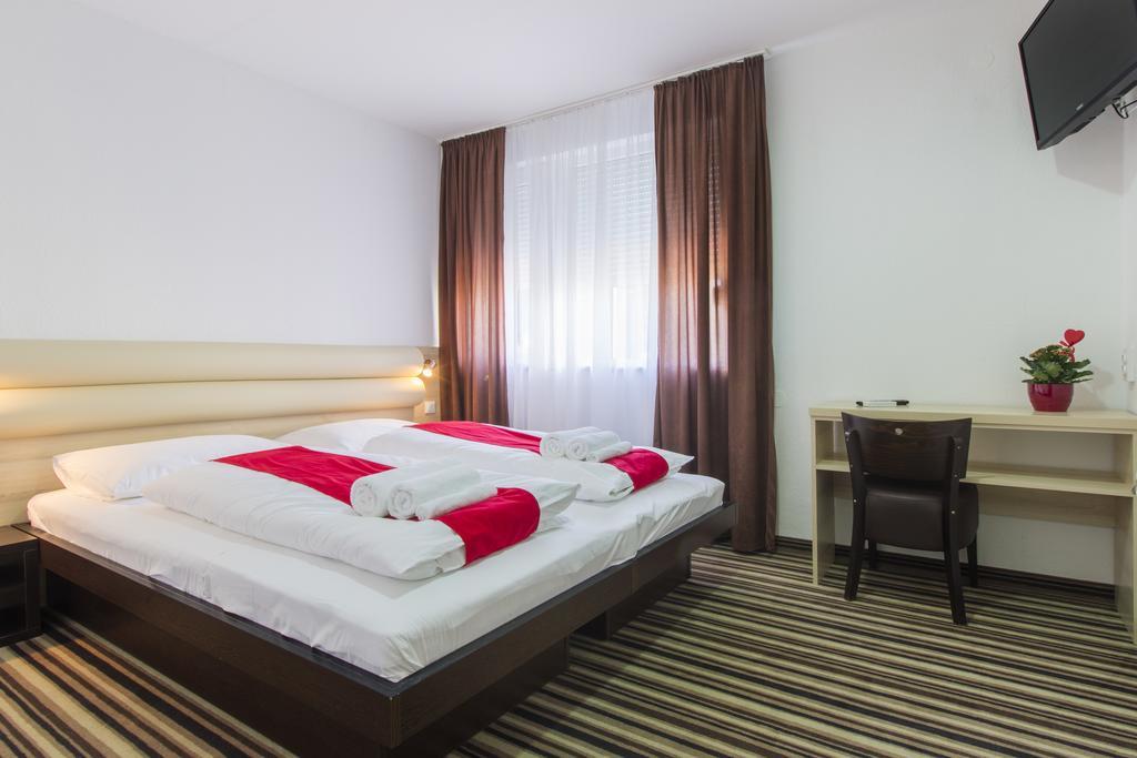 Parkcity Rooms Šibenik Exterior foto